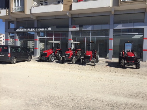Akdemirler Kilis Massey Traktör Bayi
