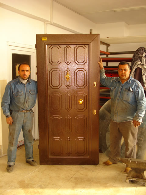 Kilis Özen Demir Doğrama - Çelik Kapı