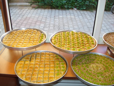 Kilis Firma Rehberi - Öz Kilis Dondurma ve Baklava Salonu