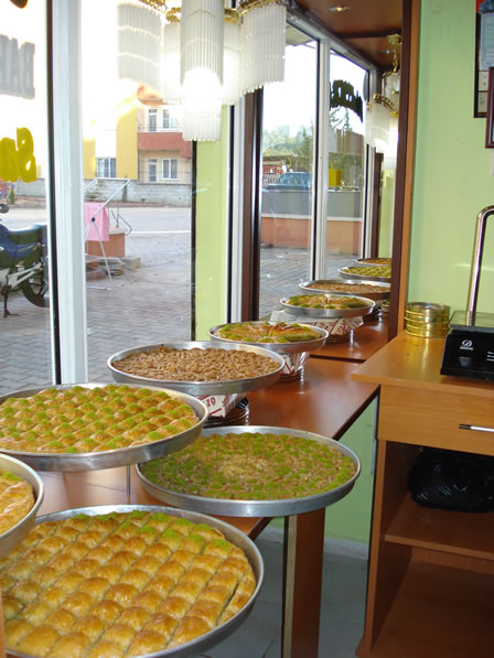 Kilis Firma Rehberi - Öz Kilis Dondurma ve Baklava Salonu